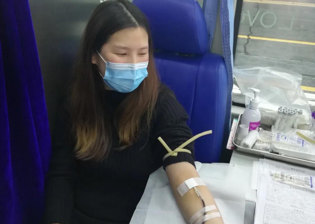 爱心献血，温暖中国，湖南赢博首页在行动！