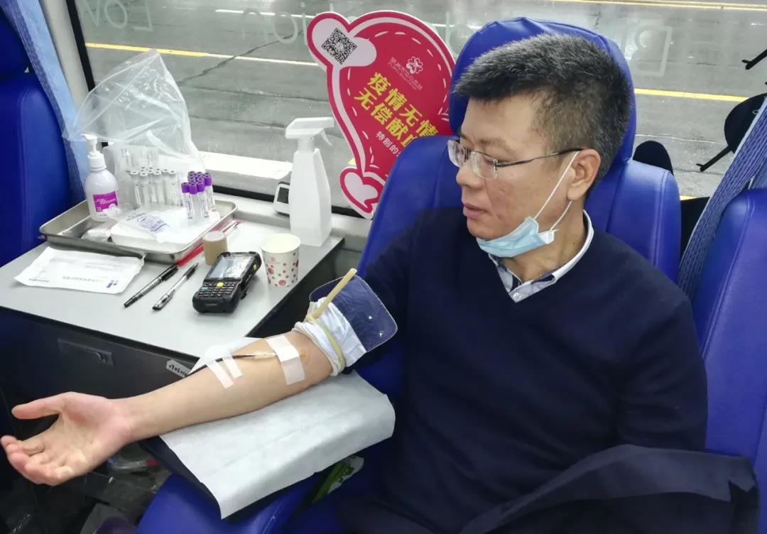 爱心献血，温暖中国，湖南赢博首页在行动！