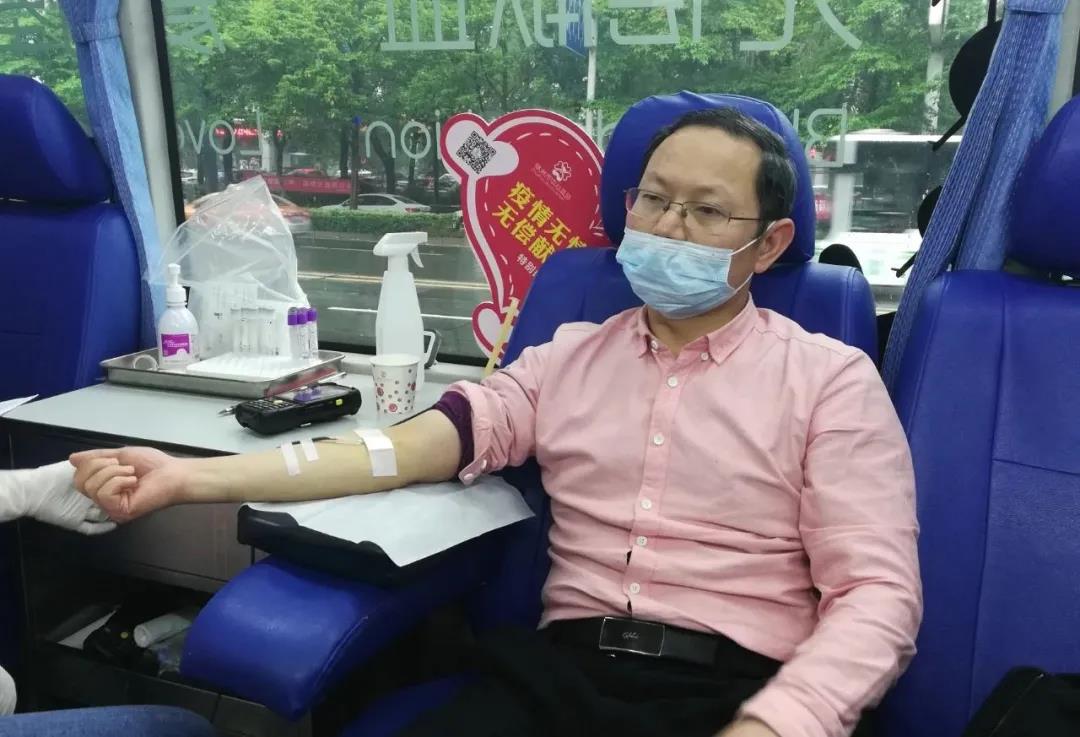 爱心献血，温暖中国，湖南赢博首页在行动！